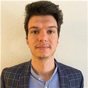 Enseignant de français disponible pour cours de français , langue maternelle sur Milan